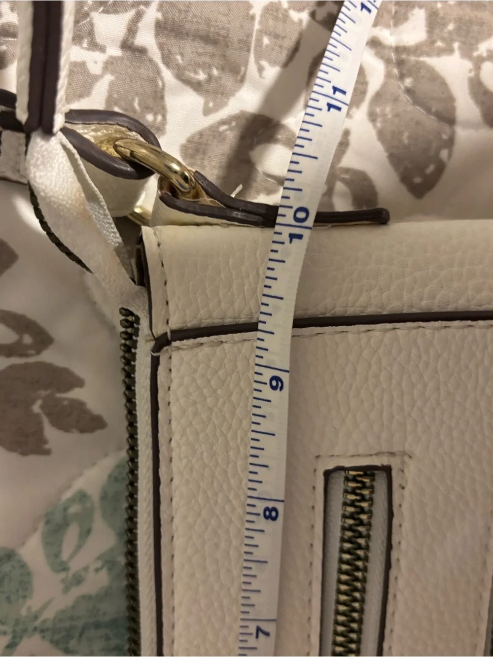 Classic Minimalist Nanette Lepore Ivory Pebbled Crossbody Bag Double Zip Gold